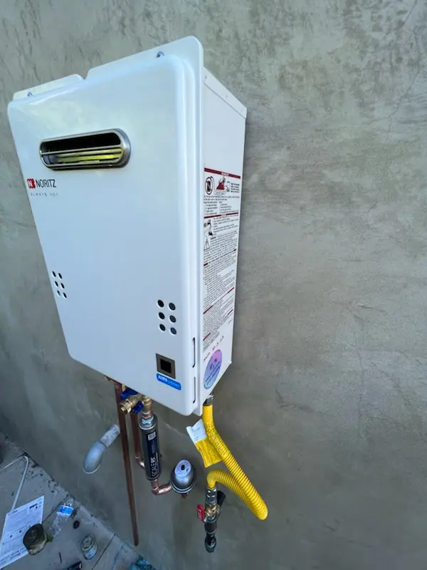 Tankless water heater installation for Murdock homes